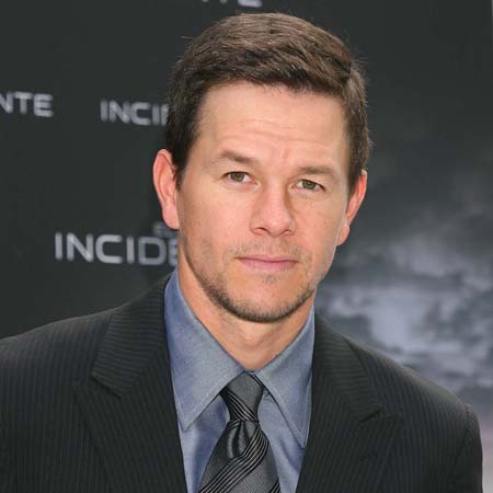 Mark Wahlberg joins director M. Night Shyamalan at the photocall for their new movie, El Incidente (The Happening), at the Ritz Hotel in Madrid